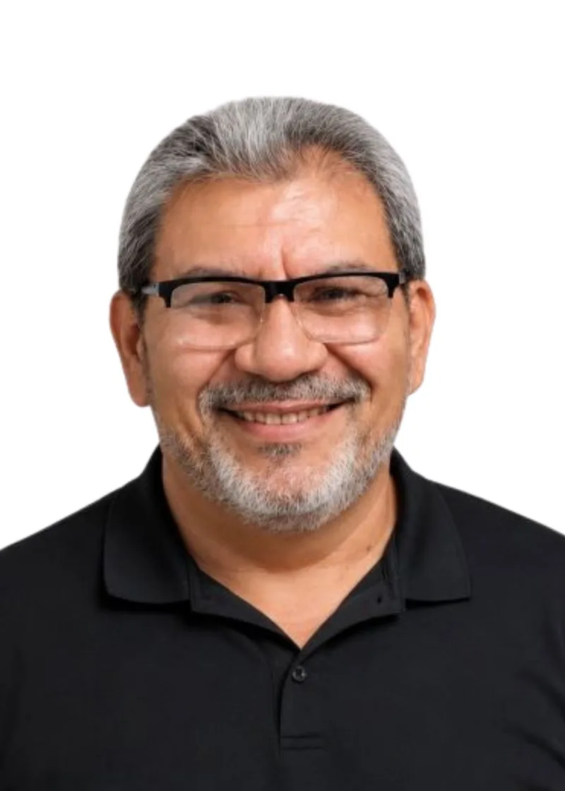 Esteban Quinones